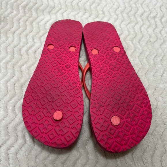 Tory Burch Women’s Size 6.5M Pink Floral Rubber Beach Flip Flop EUC - Picture 10 of 11